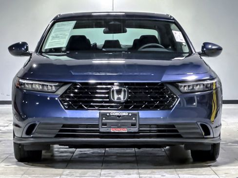 Used 2024 Honda Accord EX image 5