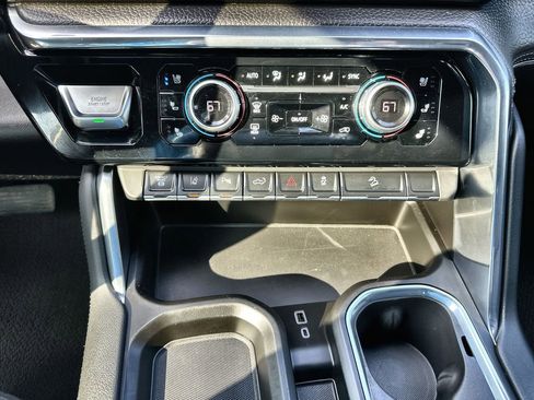 Certified 2024 GMC Sierra 2500 Denali w/ Denali Reserve Package image 34