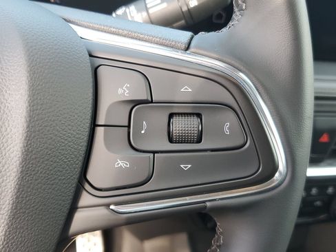 Used 2024 Buick Encore GX Sport Touring AWD/4WD image 23