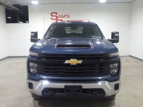 Used 2024 Chevrolet Silverado 3500 W/T w/ WT Convenience Package image 6