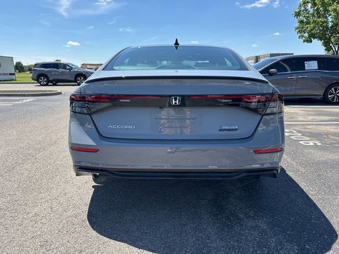 Used 2025 Honda Accord Sport image 11