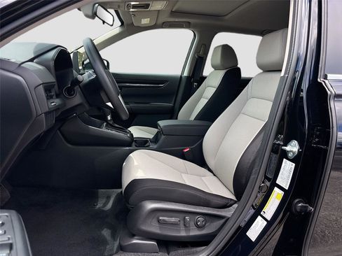 Certified 2026 Honda CR-V EX image 23