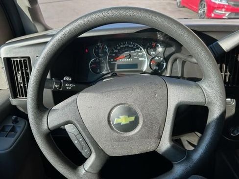 Used 2022 Chevrolet Express 2500 w/ Driver Convenience Package image 9