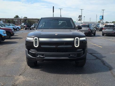 Used 2025 Rivian R1T Adventure Dual AWD/4WD image 2