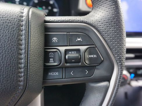Used 2025 Toyota 4Runner TRD Sport Premium w/ Tow Technology Package AWD/4WD image 9