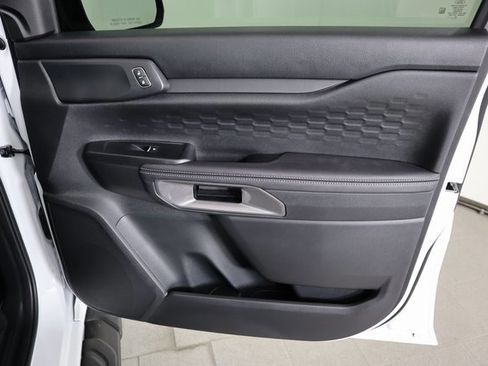 New 2025 Ford Ranger XLT w/ Equipment Group 301A High image 10