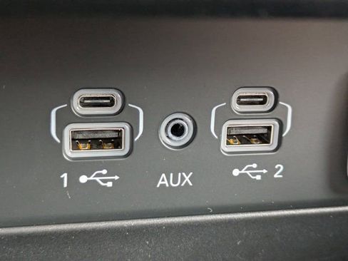 New 2025 Jeep Grand Cherokee Limited w/ Black Appearance Package image 20