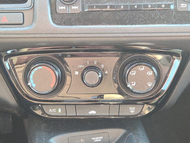 Used 2018 Honda HR-V LX image 23