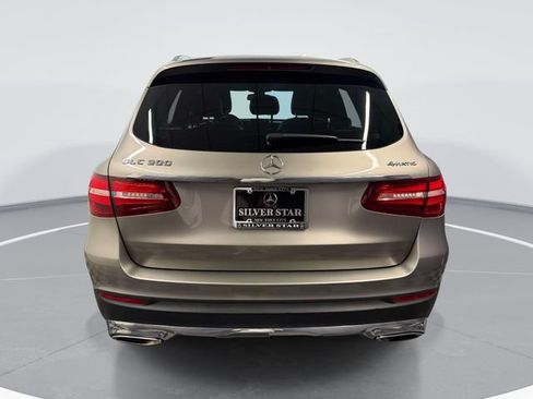 Used 2019 Mercedes-Benz GLC 300 4MATIC image 5
