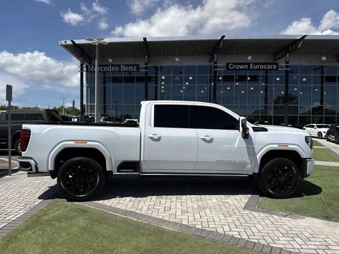 Used 2026 GMC Sierra 2500 Denali Ultimate AWD/4WD image 6