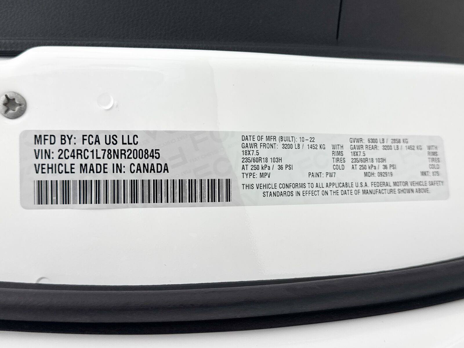 Used 2022 Chrysler Pacifica Touring-L w/ S Appearance Package FWD image 34