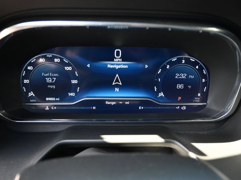 Used 2022 Chevrolet Tahoe Z71 w/ Luxury Package image 15