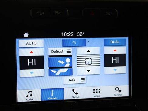 Used 2018 Ford F150 Lariat image 31