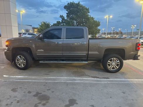 Used 2015 Chevrolet Silverado 2500 High Country w/ Duramax Plus Package image 5