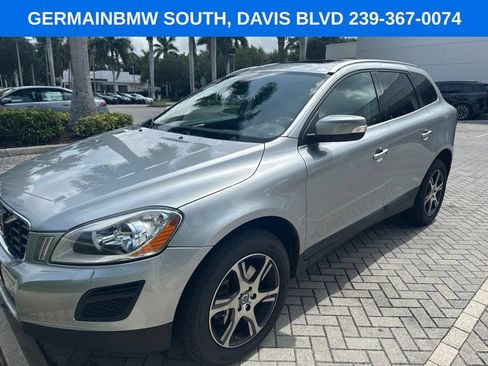 Used 2013 Volvo XC60 T6 AWD/4WD image 1