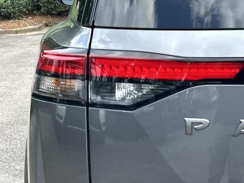New 2026 Nissan Pathfinder SL FWD image 13