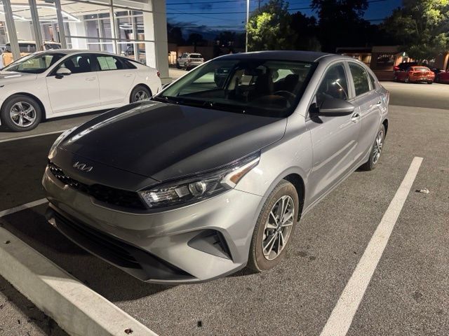 Certified 2024 Kia Forte LXS FWD image 1