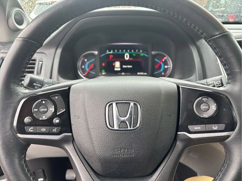 Used 2020 Honda Pilot Touring image 15