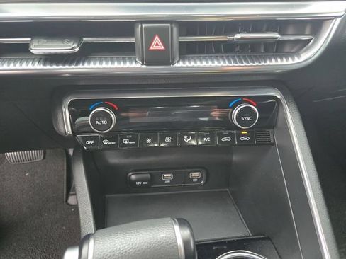 Used 2024 Kia K5 GT FWD image 17