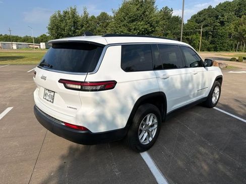 Used 2025 Jeep Grand Cherokee L Laredo RWD image 5