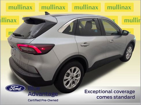 Used 2024 Ford Escape Active w/ Cold Weather Package image 3