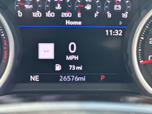 Used 2022 Chevrolet Silverado 1500 High Country w/ Technology Package image 17