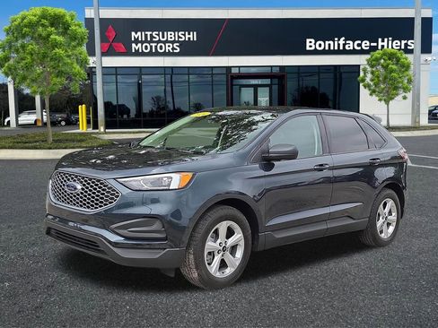Used 2024 Ford Edge SE AWD/4WD image 2