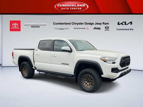 Used 2023 Toyota Tacoma 4x4 Double Cab w/ Trail Edition image 2