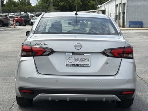 Certified 2025 Nissan Versa S w/ S Plus Package FWD image 21