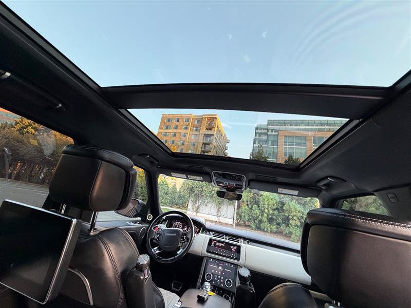 Used 2019 Land Rover Range Rover SV Autobiography Dynamic AWD/4WD image 38
