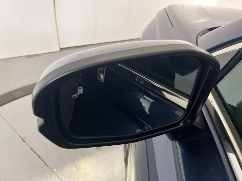 Used 2025 Honda CR-V EX image 36