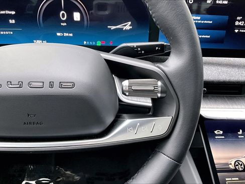 Used 2025 Lucid Air Pure RWD image 19