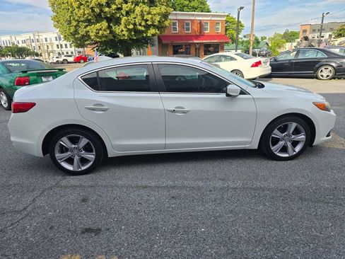 Used 2014 Acura ILX FWD image 4
