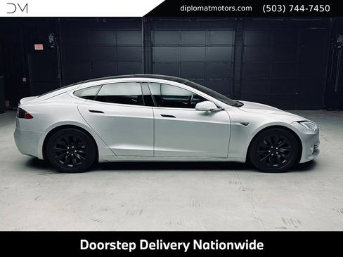 Used 2016 Tesla Model S 90D AWD/4WD image 8