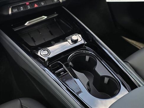 New 2026 Audi Q3 quattro 2.0T image 25