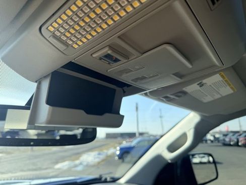 Used 2020 Toyota Tundra Limited w/ Limited Premium Package image 30