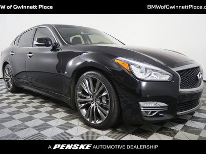 Used 2018 INFINITI Q70 Luxe