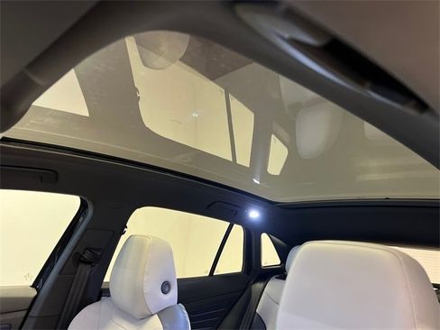 New 2025 Volkswagen ID.4 Pro S Plus image 21