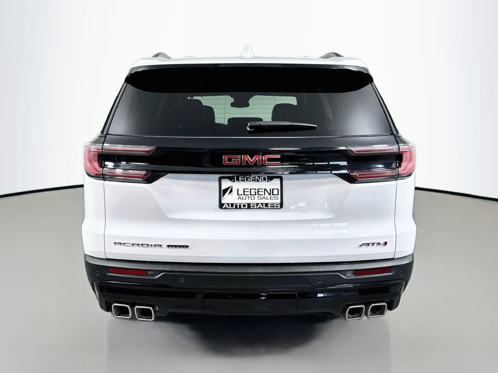 Used 2025 GMC Acadia AT4 w/ Luxury Package AWD/4WD image 7