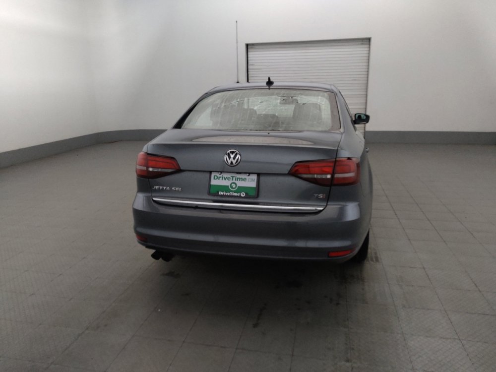 Used 2017 Volkswagen Jetta SEL FWD image 7