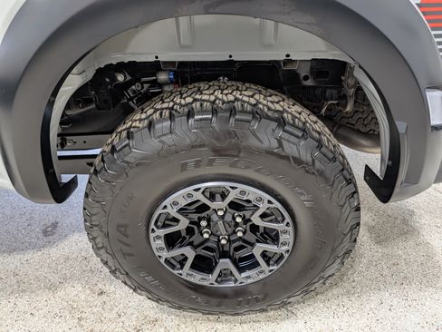 Used 2024 Ford F150 Raptor w/ Equipment Group 803A Raptor R AWD/4WD image 13