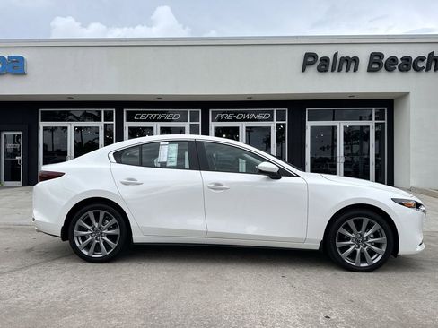 New 2026 MAZDA MAZDA3 2.5 S Sedan w/ Preferred Pkg FWD image 23