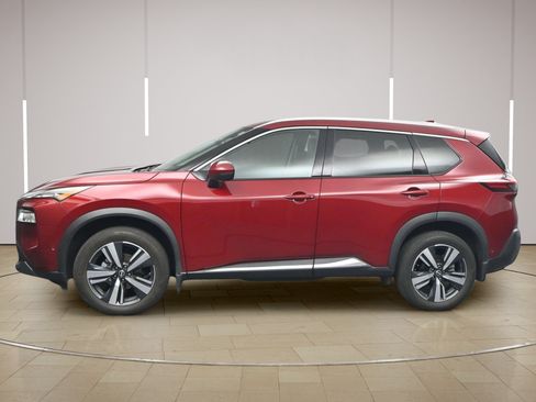 Certified 2023 Nissan Rogue SL w/ SL Premium Package FWD image 4