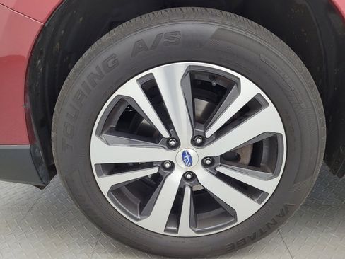 Used 2018 Subaru Outback 2.5i Limited AWD/4WD image 31