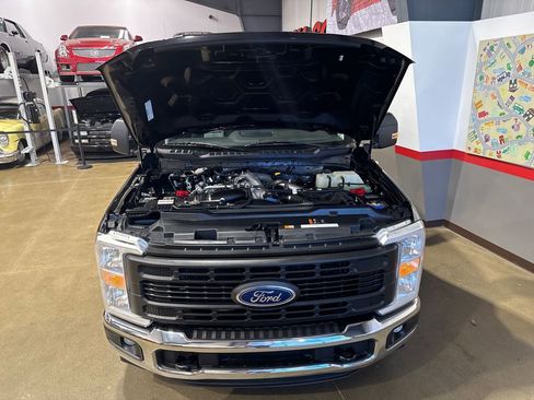 Used 2024 Ford F250 XL w/ XL Chrome Package RWD image 58
