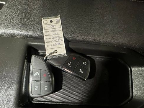 Used 2023 GMC Sierra 1500 Pro w/ Pro Value Package AWD/4WD image 28