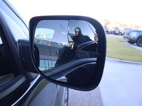 Used 2023 Nissan Titan Platinum Reserve w/ Moonroof Package image 19