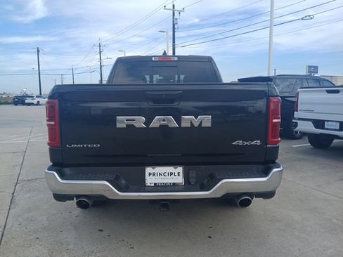 Used 2025 RAM 1500 Limited AWD/4WD image 9
