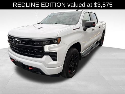 Used 2024 Chevrolet Silverado 1500 RST w/ Redline Edition AWD/4WD image 3