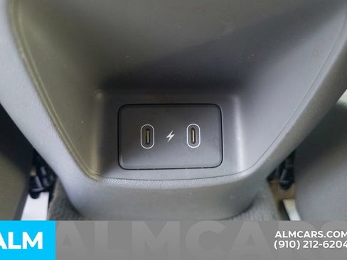 Certified 2025 Hyundai Elantra SEL FWD image 22